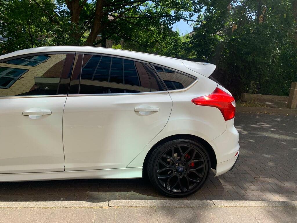Ford Focus 1.6T Ecoboost Zetec S Euro 5 Ss White #6
