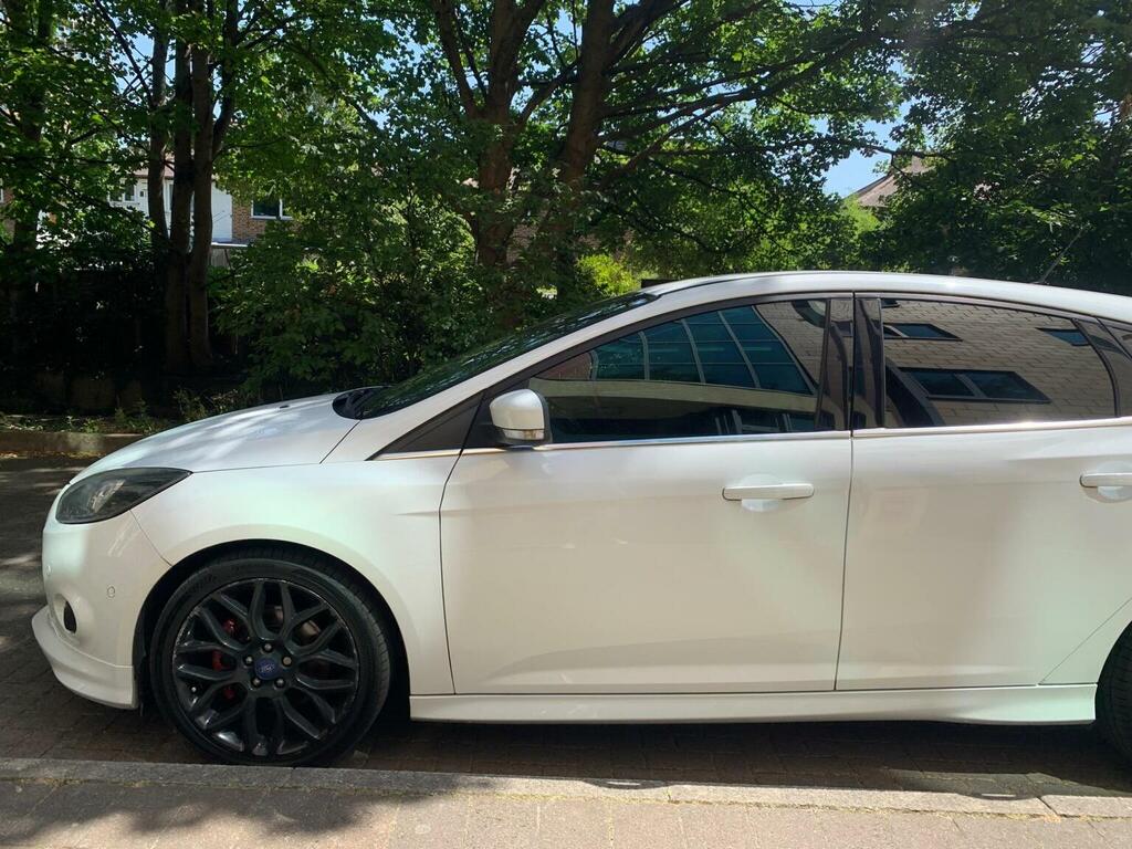 Ford Focus 1.6T Ecoboost Zetec S Euro 5 Ss White #5