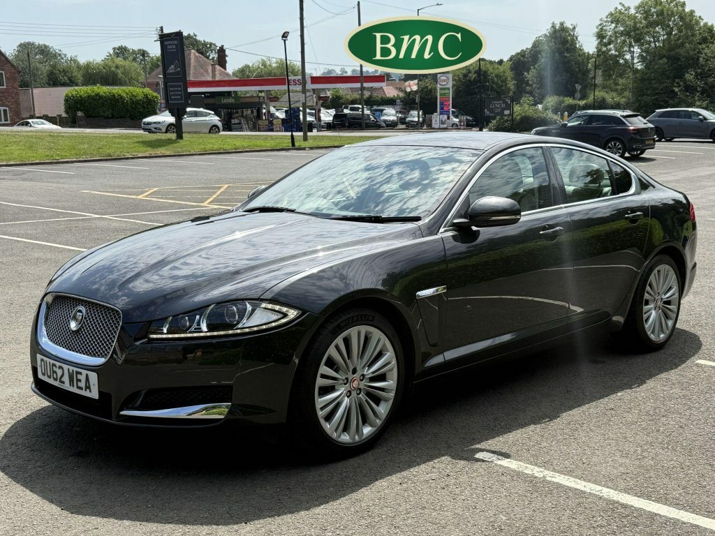 Jaguar XF 2.2D Portfolio Euro 5 S S Grey #3