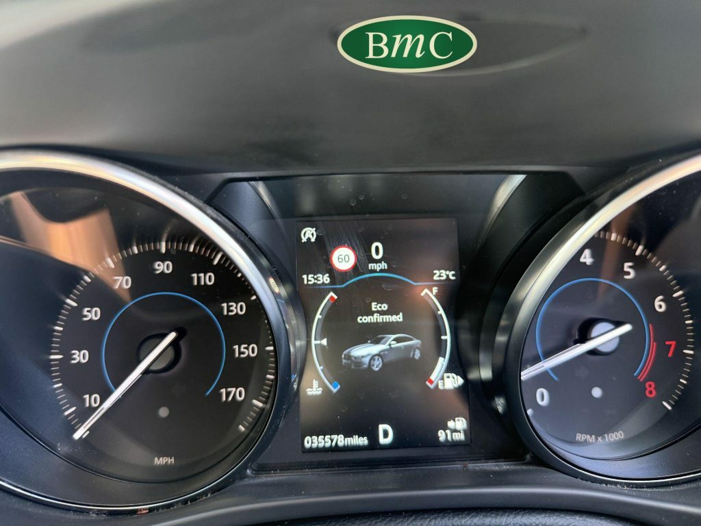 Jaguar XE Jaguar Saloon 2.0D 240 Portfolio Grey #53
