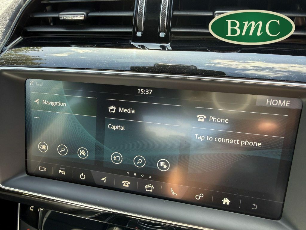 Jaguar XE Jaguar Saloon 2.0D 240 Portfolio Grey #39