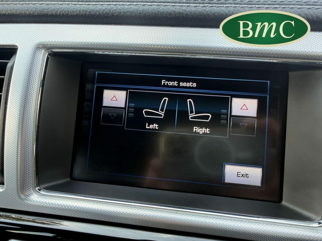 Jaguar XF Xf Luxury D White #48