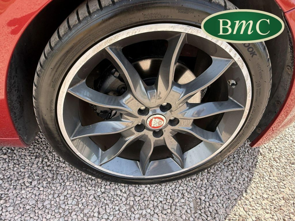 Jaguar XF Xf Luxury D White #70