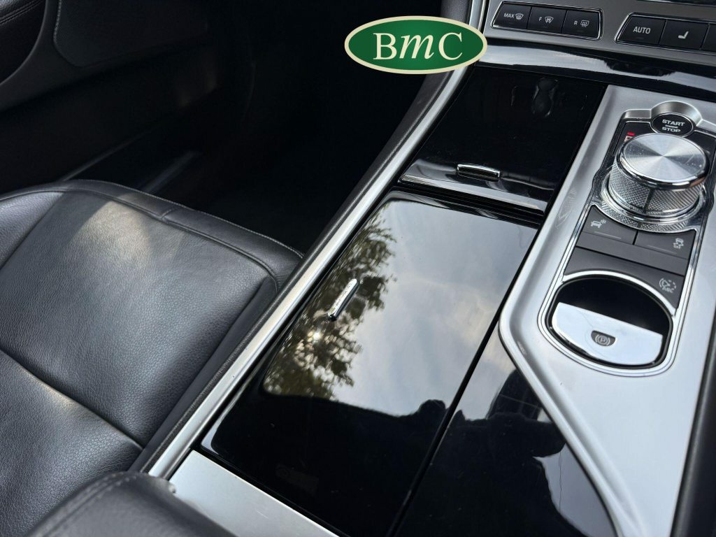 Jaguar XF Xf Luxury D White #19