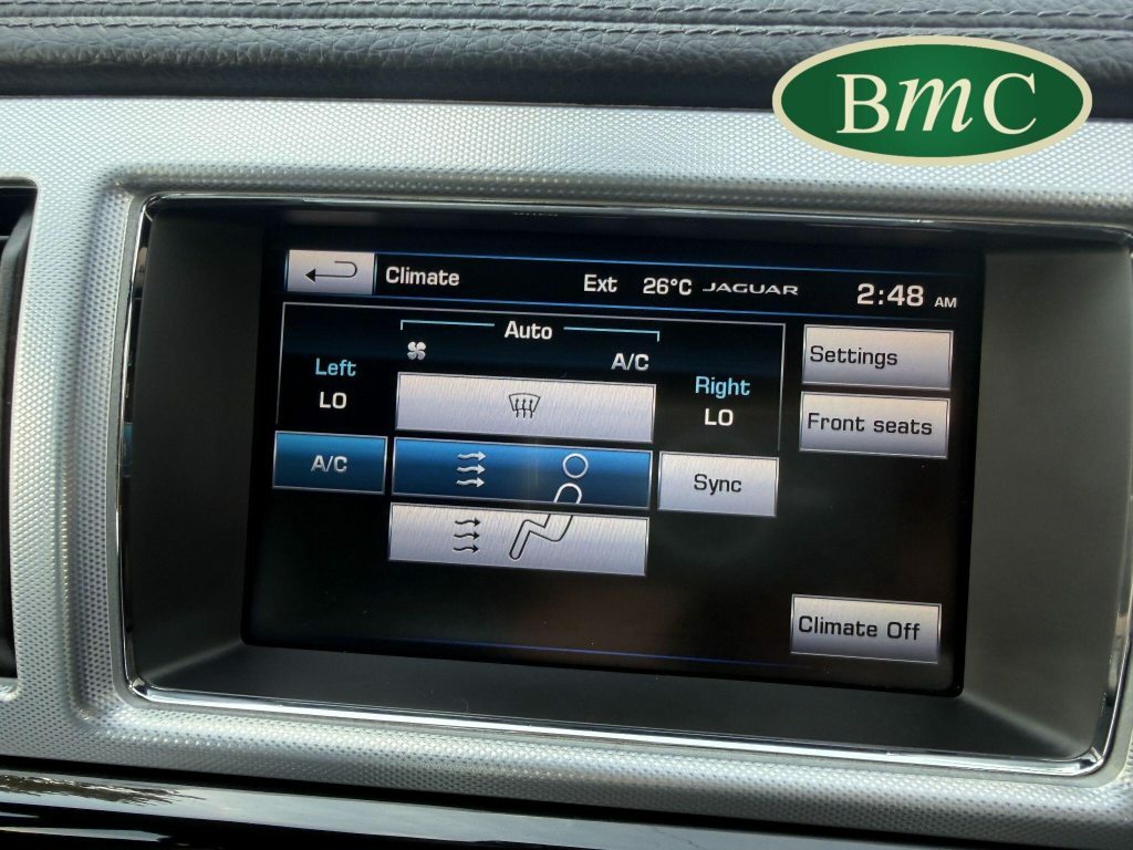 Jaguar XF Xf Luxury D White #42
