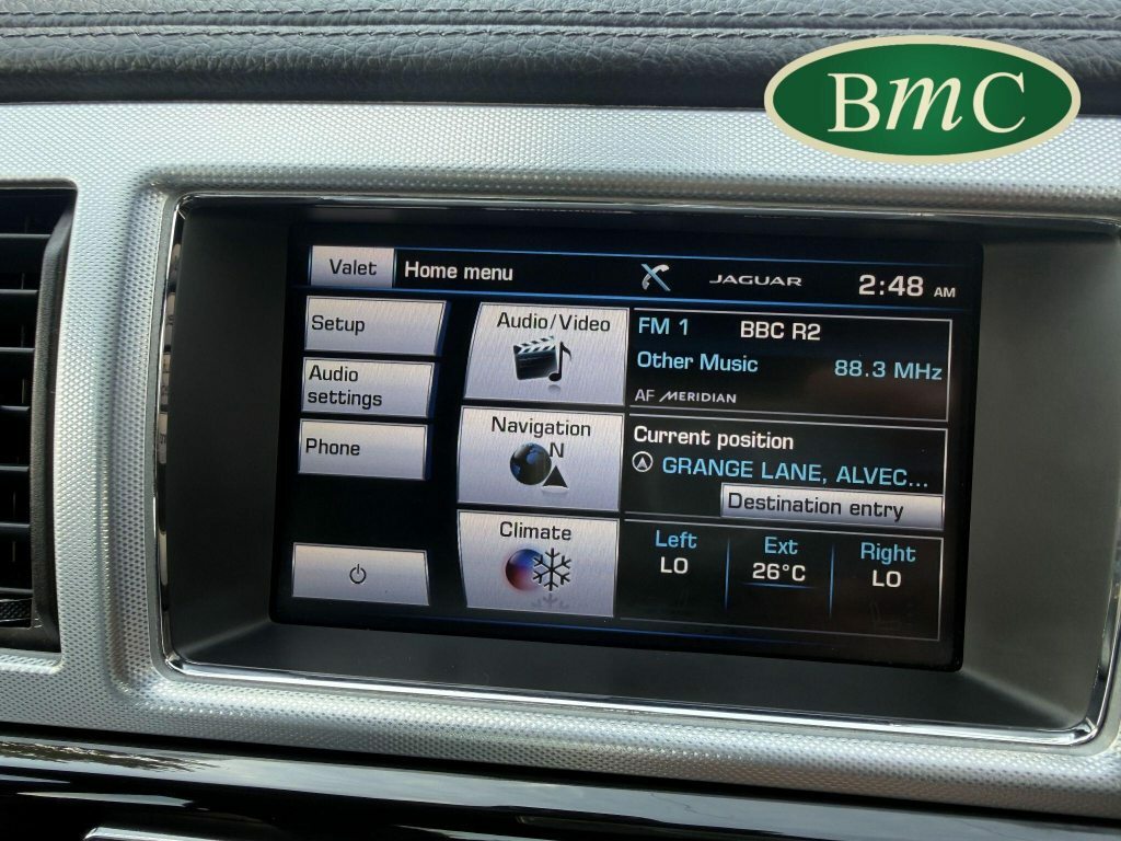 Jaguar XF Xf Luxury D White #44