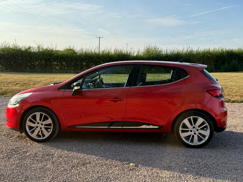 Renault Clio 1.5 Dci Dynamique S Medianav Euro 5 S S Red #3