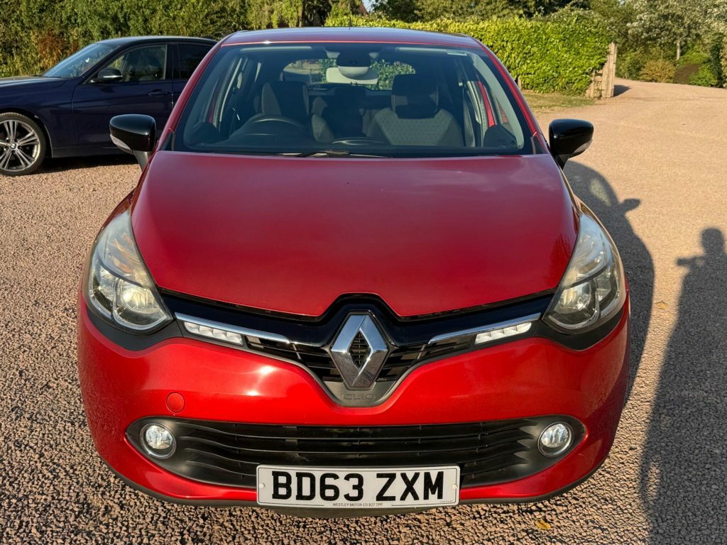 Renault Clio 1.5 Dci Dynamique S Medianav Euro 5 S S Red #6