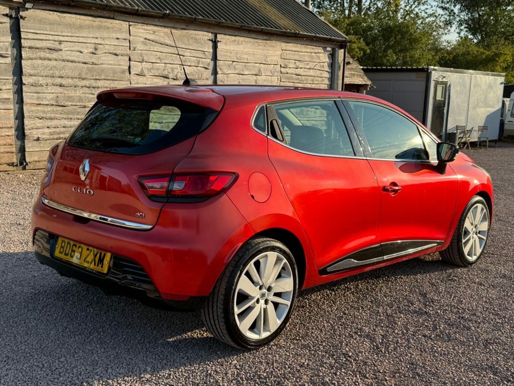 Renault Clio 1.5 Dci Dynamique S Medianav Euro 5 S S Red #5