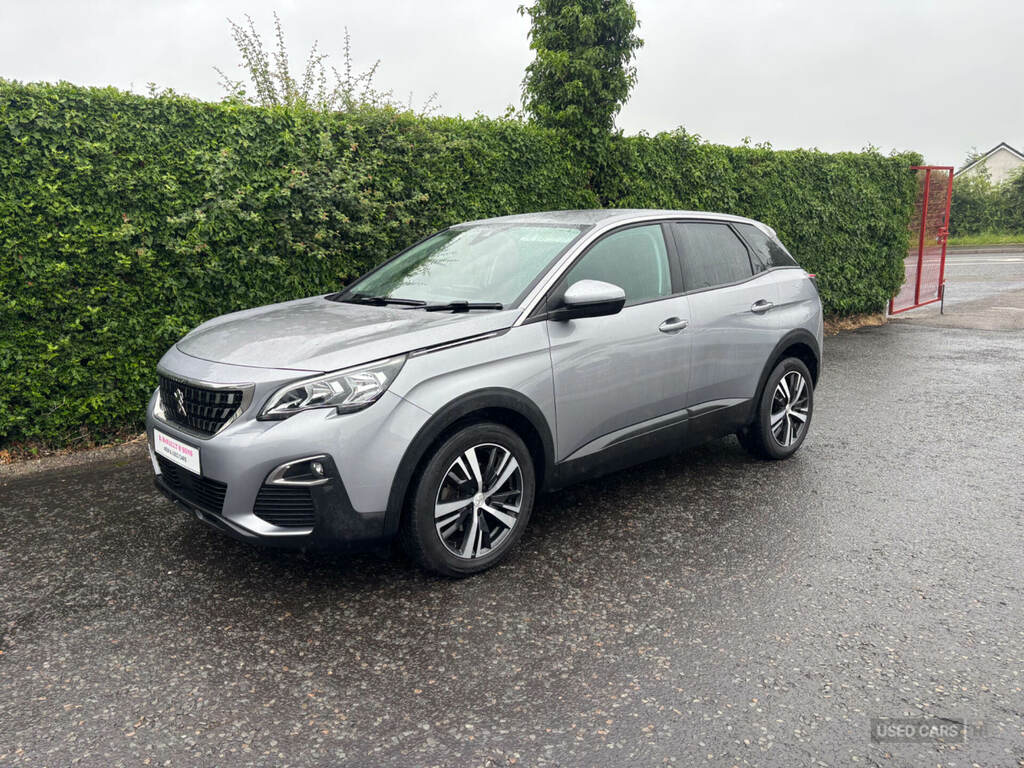 Peugeot 3008 1.6 Bluehdi 120 Active Grey