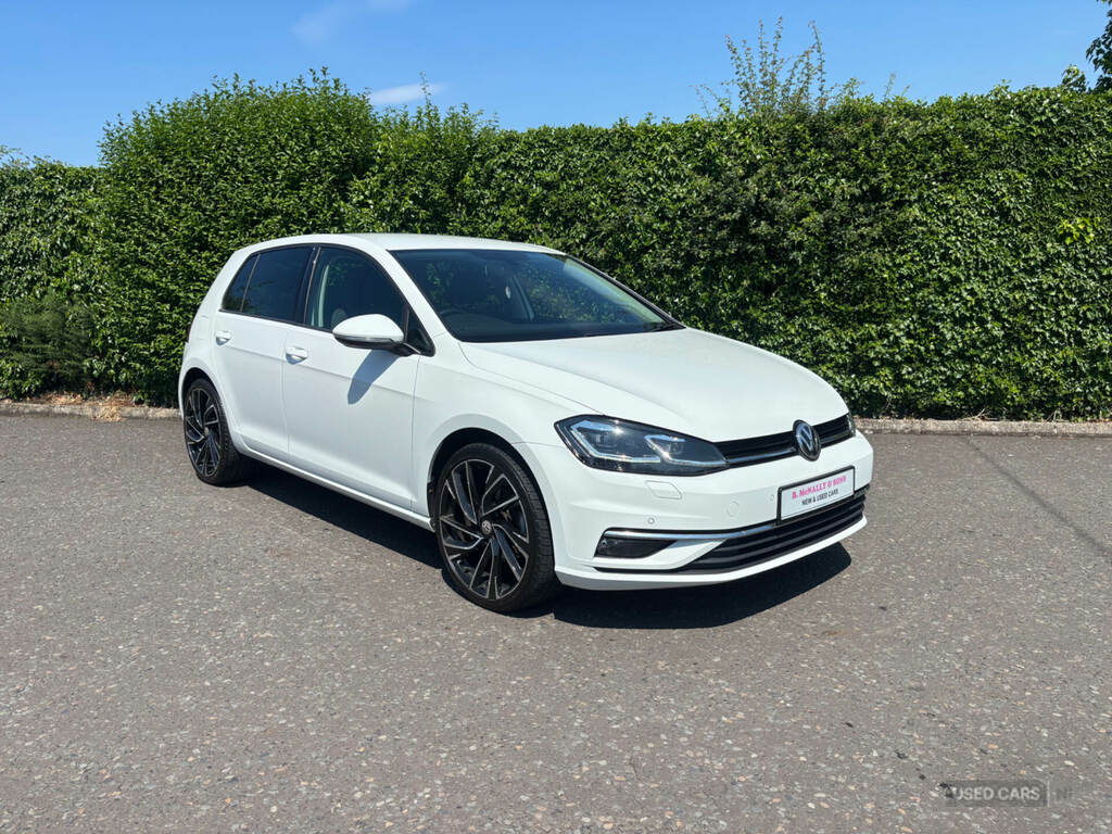 Volkswagen Golf 1.6 Tdi Match Edition White