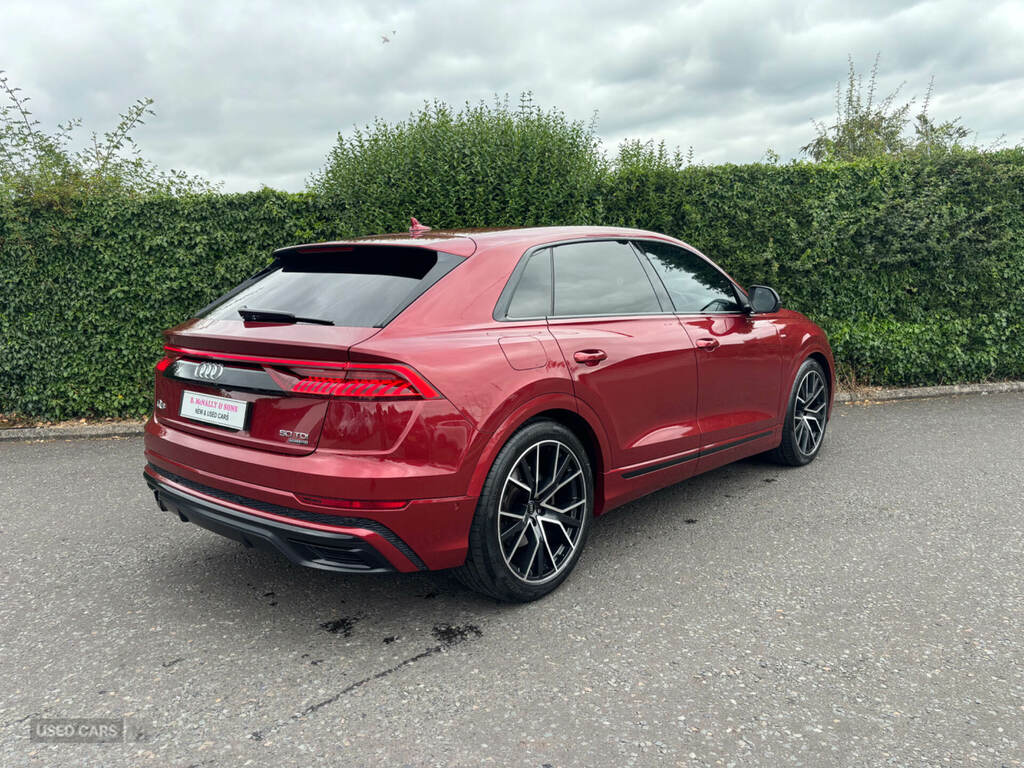 Audi Q8 50 Tdi Quattro Black Edition Tiptronic Red #2