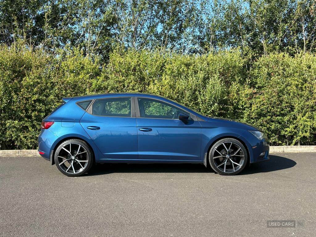 Seat Leon 1.6 Tdi Ecomotive Se Technology Pack Blue #2