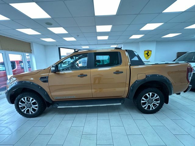 Ford Ranger 2.0 Ecoblue Wildtrak Pickup Double Cab FA19OBS Orange #6