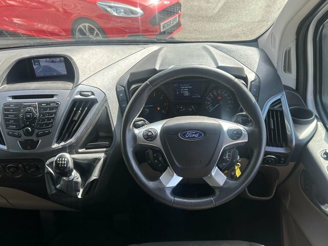 Ford Tourneo Custom 2.2 300 Tdci Limited Minibus Double Cab White #3