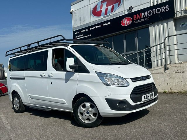 Ford Tourneo Custom 2.2 300 Tdci Limited Minibus Double Cab White