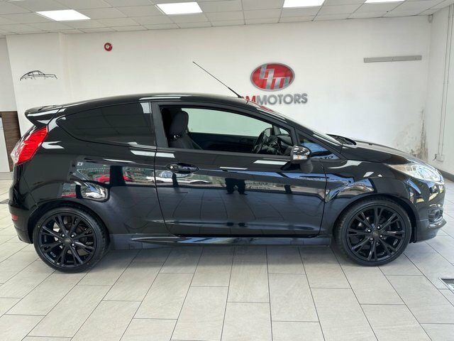 Ford Fiesta Van 1.6 Tdci Sport Panel Van 94 Black #2