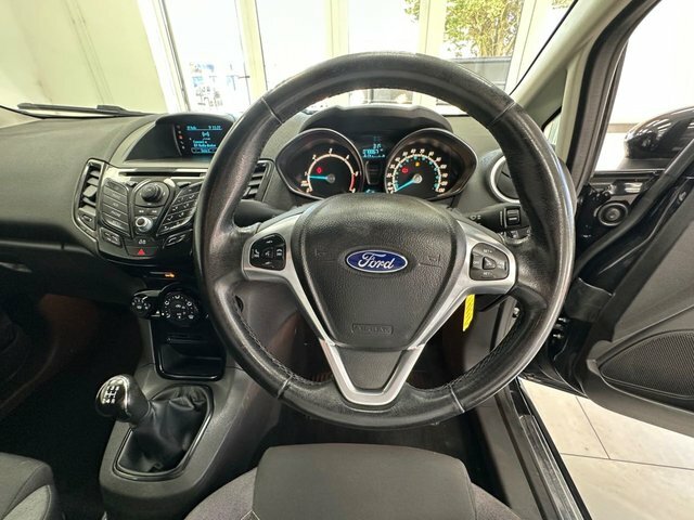 Ford Fiesta Van 1.6 Tdci Sport Panel Van 94 Black #4