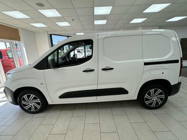 Peugeot Partner 1.6 Bluehdi 1000 Professional Standard Panel Van 5 HY19UNR White #5
