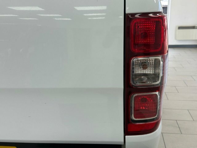 Ford Ranger 213Ps Raptor 4Wd Euro 6 With 17 Alloys, Tow Pack, Grey #20