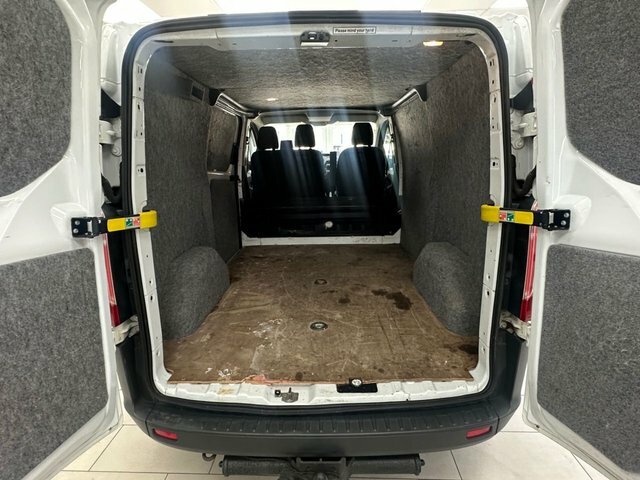 Ford Transit Custom 290 Tdci 125 L1h1 Trend Swb Low Roof Fwd 19161 Black #35