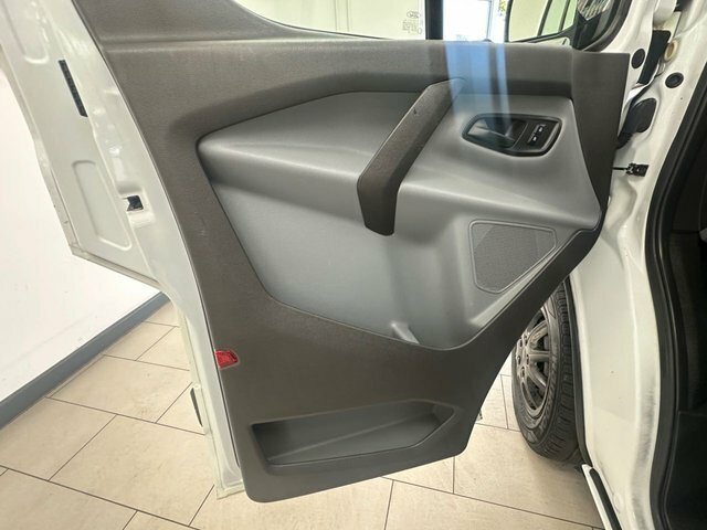 Ford Transit Custom 290 Tdci 125 L1h1 Trend Swb Low Roof Fwd 19161 Black #40