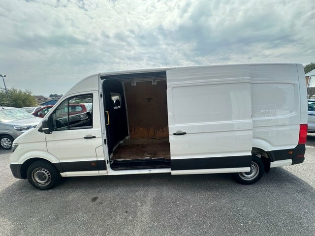 Volkswagen Crafter Mpv White #34