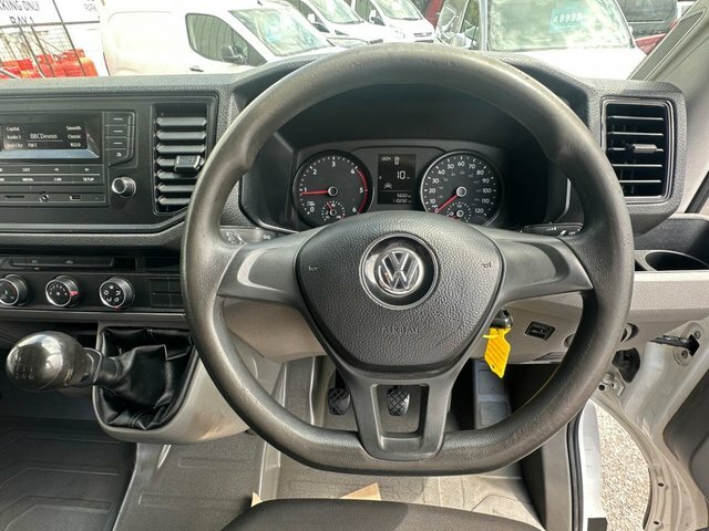 Volkswagen Crafter 2.0 Tdi Cr35 Bluemotion Tech Startline Panel Van 5 White #4