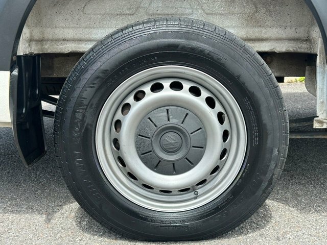 Volkswagen Crafter Mpv White #13