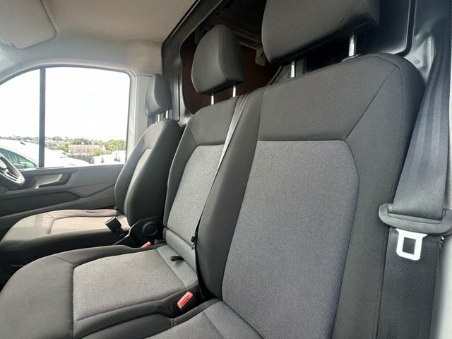 Volkswagen Crafter Mpv White #39