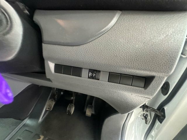 Vauxhall Vivaro Turbo D 2900 Edition White #46