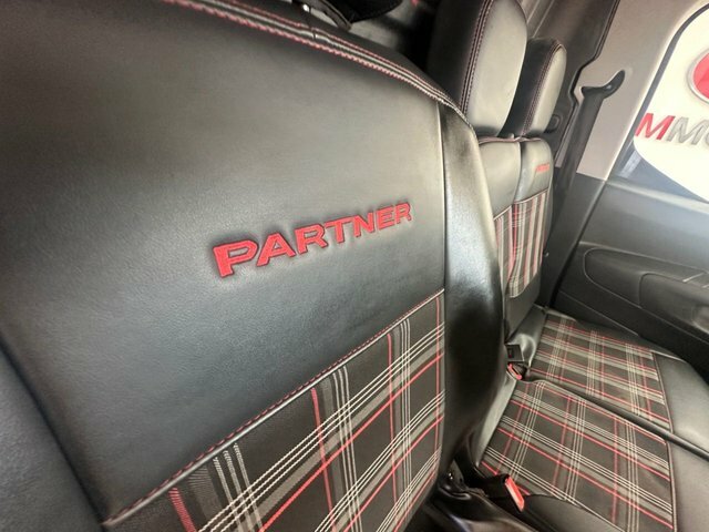Peugeot Partner 1.5 Bluehdi 650 Professional Standard Panel Van White #4