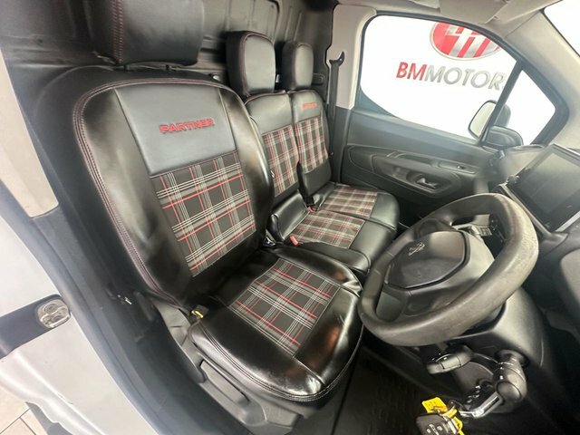 Peugeot Partner 1.5 Bluehdi 650 Professional Standard Panel Van White #3