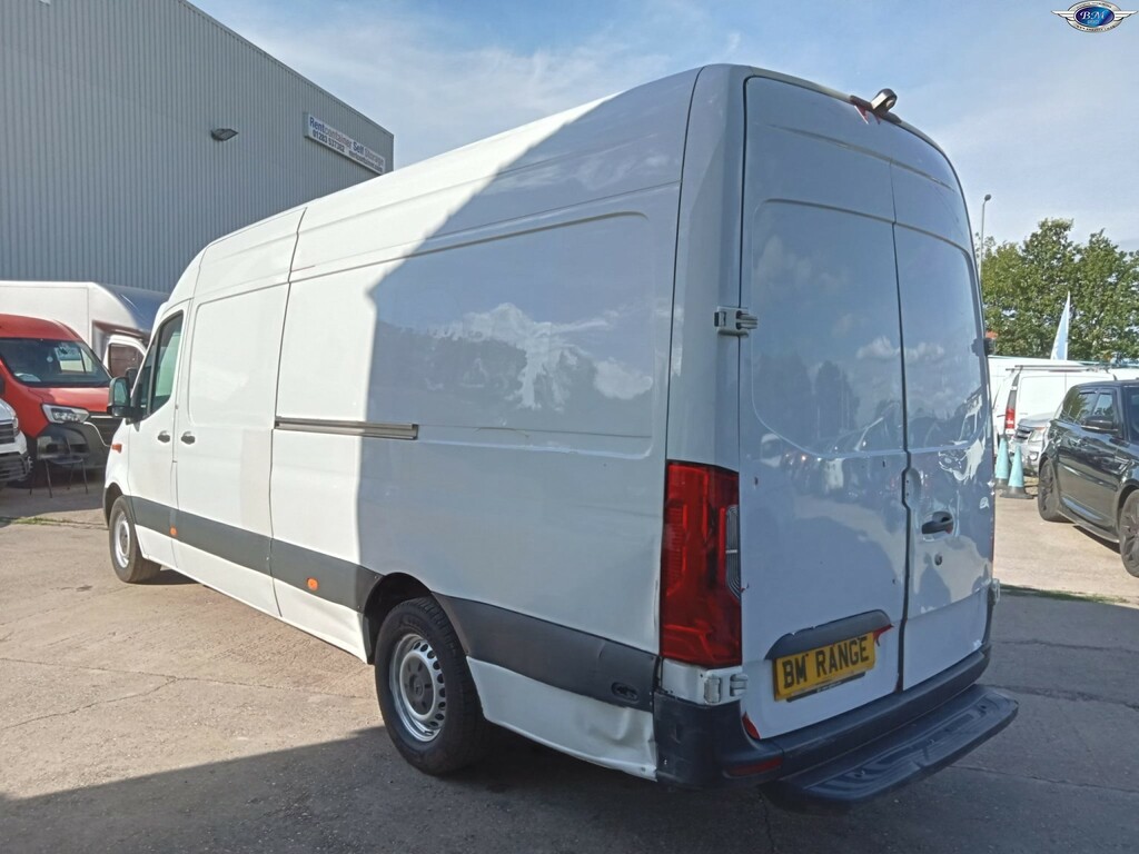 Mercedes-Benz Sprinter 2.1 311 Cdi White #5