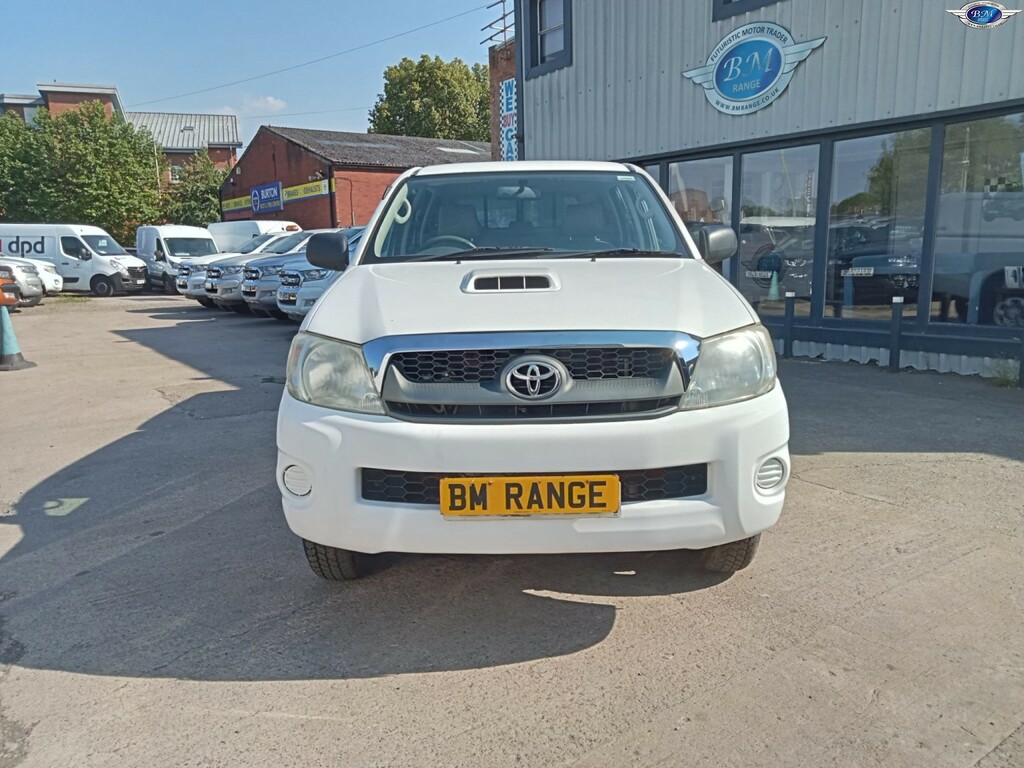 Toyota HILUX 2.5 D-4d Hl2 2011 White #3