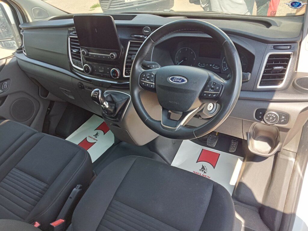 Ford Transit Custom 2.0 Transit Custom Limited Van 320 L1 2.0L Ecoblue White #2
