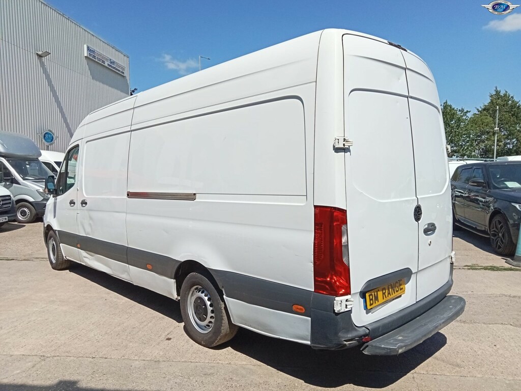 Mercedes-Benz Sprinter 2.1 314 Cdi White #5