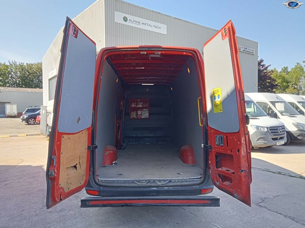 Mercedes-Benz Sprinter 2.1 310 Cdi Red #6