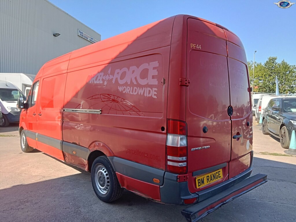Mercedes-Benz Sprinter 2.1 310 Cdi Red #5