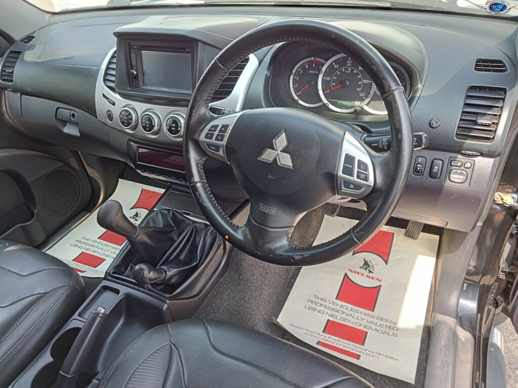 Mitsubishi L200 Double Cab Di-d Trojan White #2