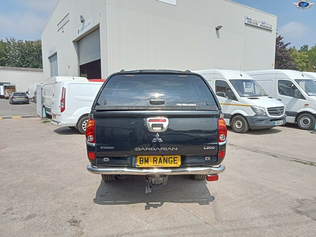 Mitsubishi L200 Double Cab Di-d Trojan White #6