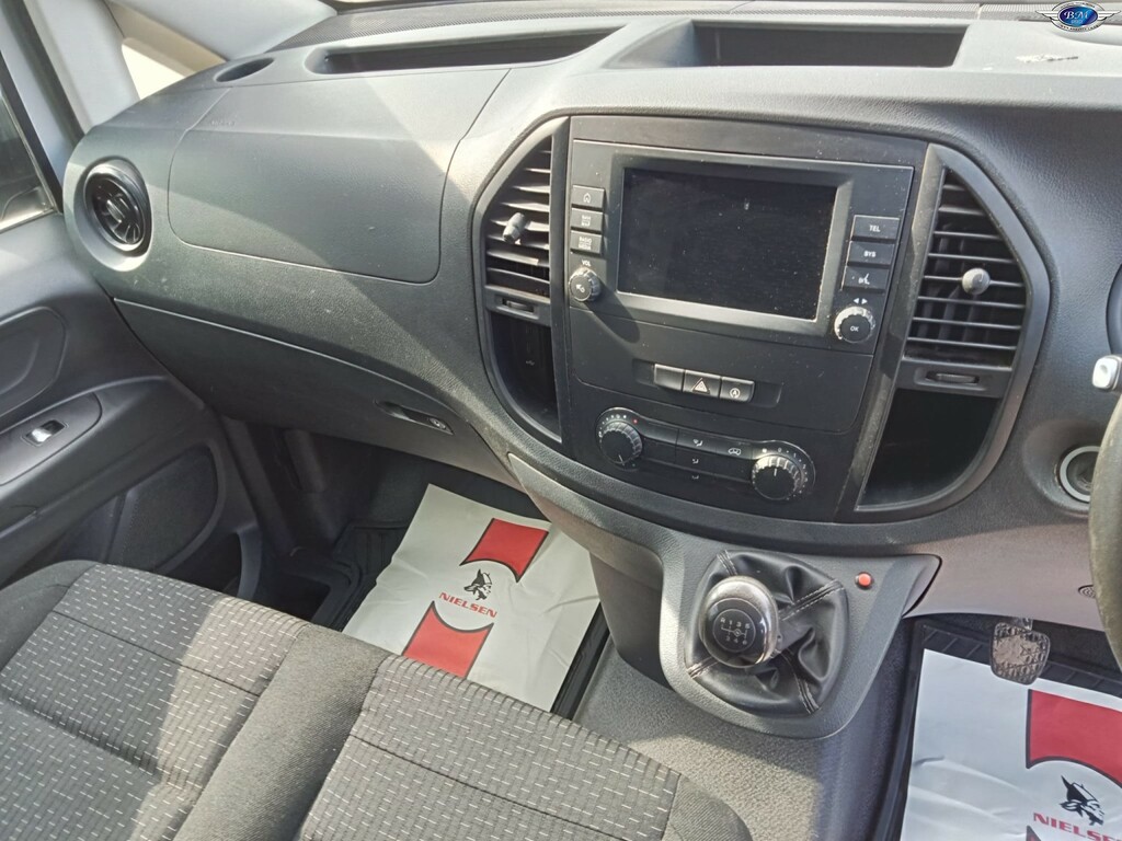 Mercedes-Benz Vito 114 Cdi Progressive Panel White #11