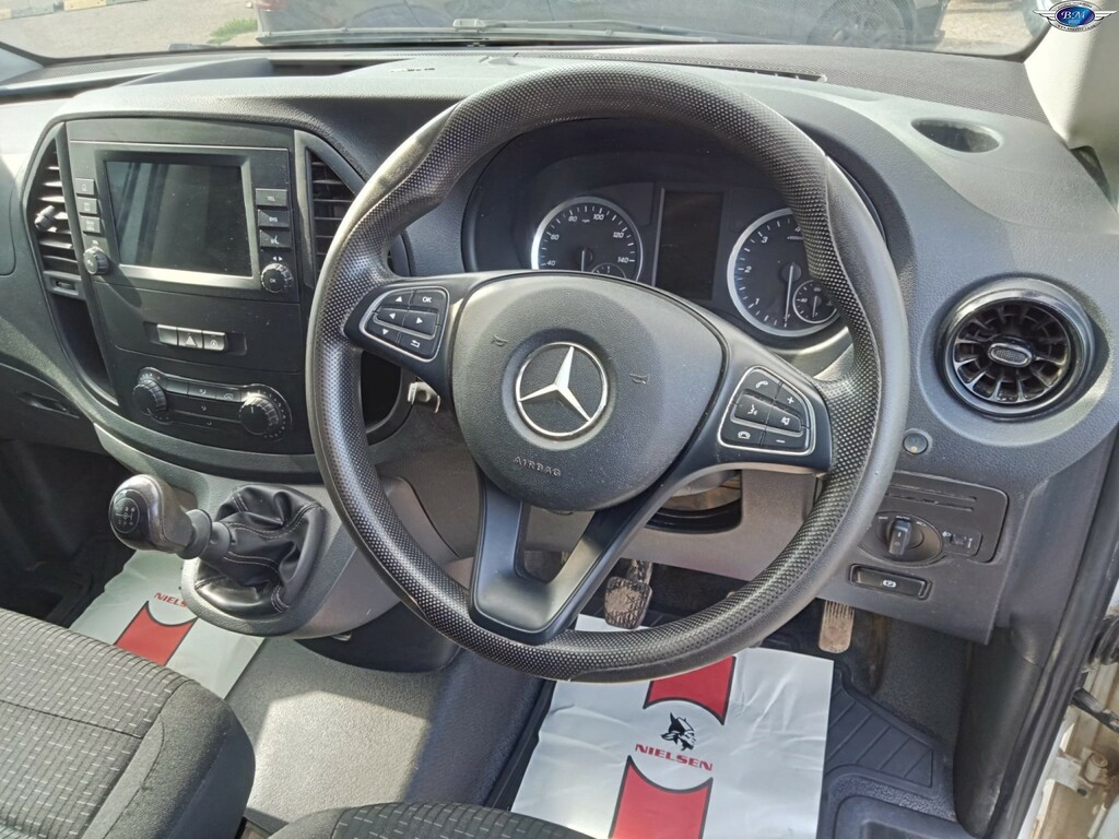 Mercedes-Benz Vito 114 Cdi Progressive Panel White #13