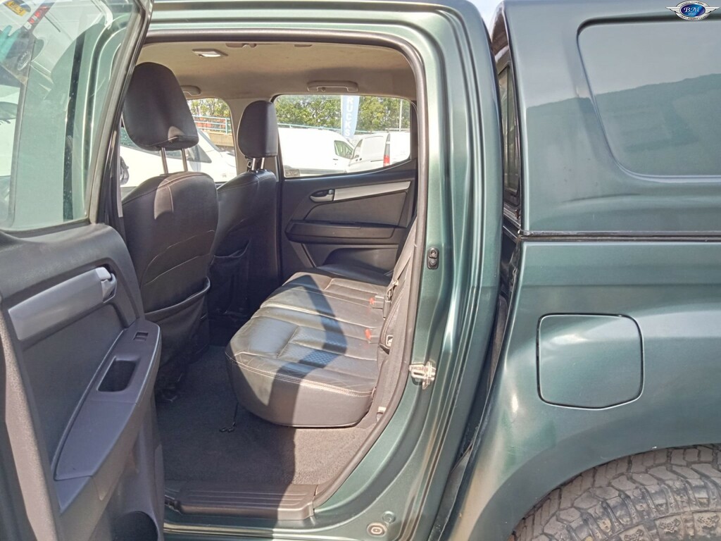 Isuzu D-Max Pickup 2.5 Td Yukon 4X4 201414 Silver #17