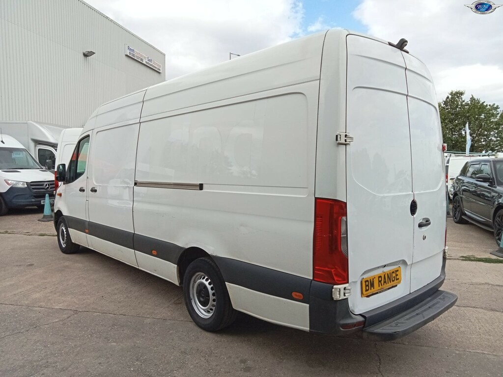 Mercedes-Benz Sprinter 2.1 311 Cdi White #5
