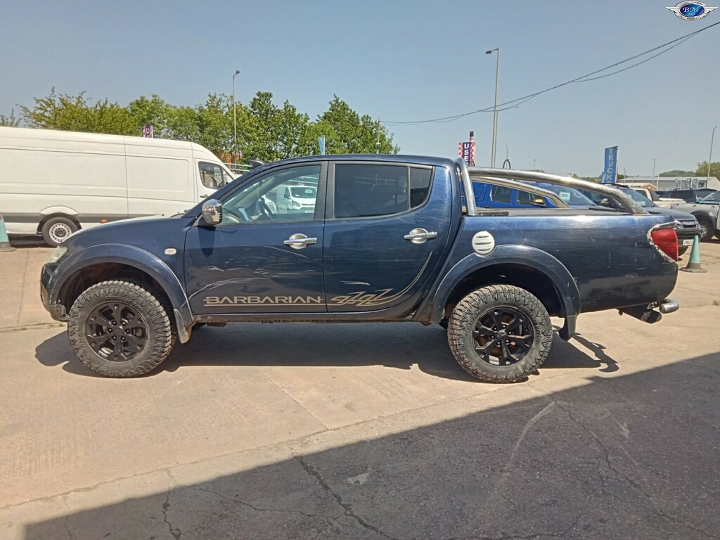 Mitsubishi L200 2.5 Di-d Barbarian Blue #4