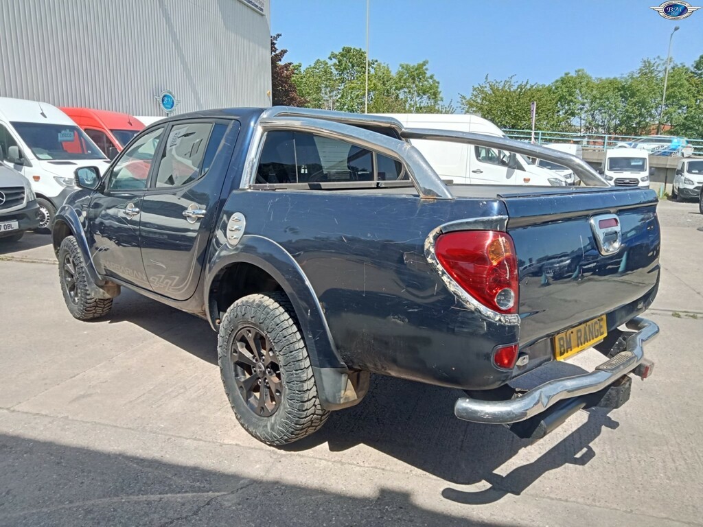 Mitsubishi L200 2.5 Di-d Barbarian Blue #5