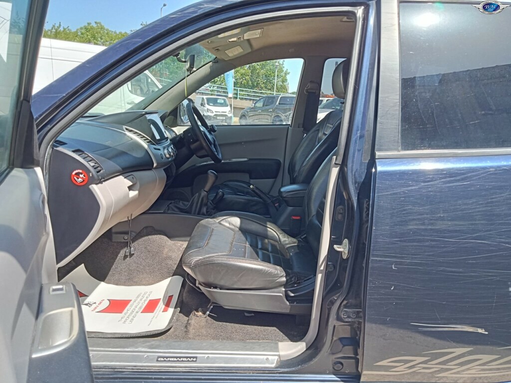 Mitsubishi L200 2.5 Di-d Trojan 2010 Black #17