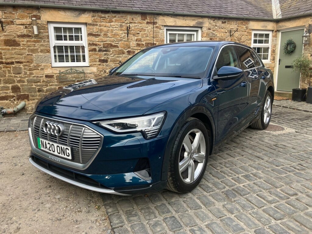 Audi E-tron 50 Technik Quattro 71.2Kwh Blue