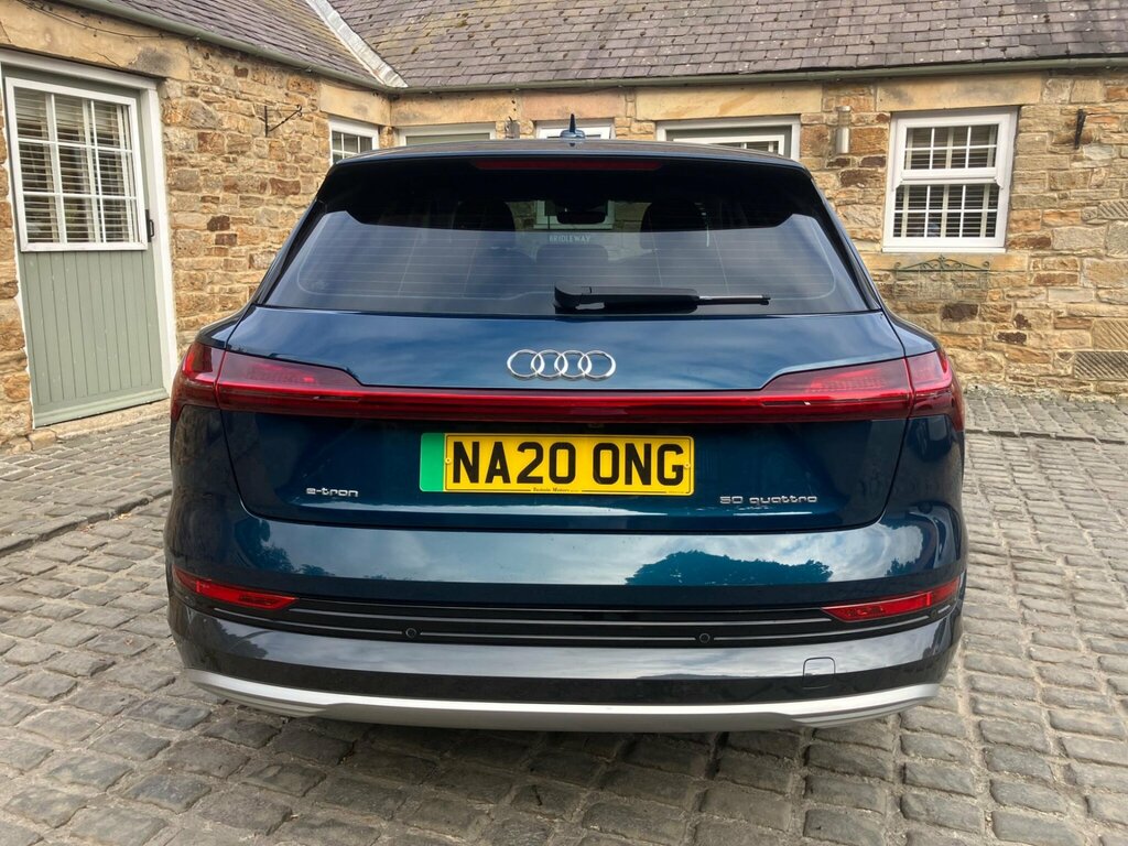 Audi E-tron 50 Technik Quattro 71.2Kwh Blue #6